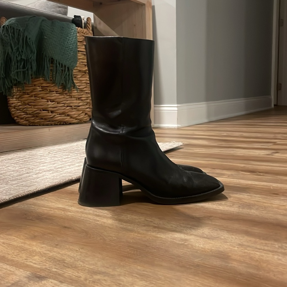 Limited Edition Zara Squared Heel Ankle Leather Boots - Picture 8 of 8